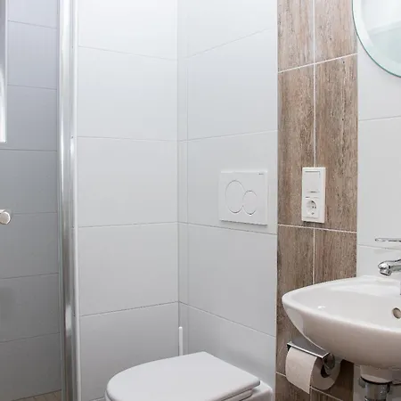 Rothkegel, Apartment *